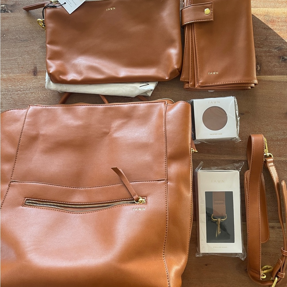 Fawn Designs Square Diaper Bag Motherhood Bundle